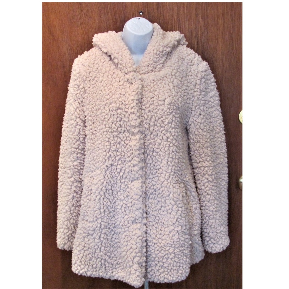 Warm lite beige  faux fur jacket